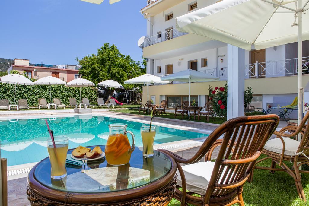 Ritsa Studios Skiathos Exterior foto